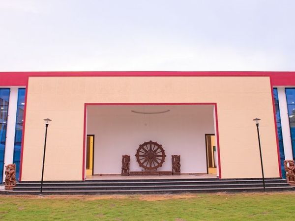 Snaps From The Welcome Resort