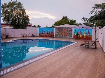 Snaps From The Welcome Resort